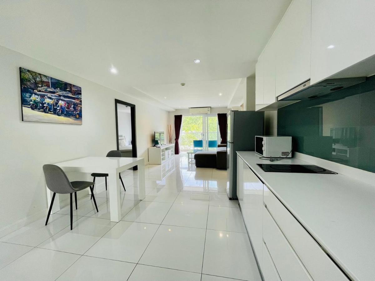 The Place Pratumnak By Pattaya Sunny Rentals الغرفة الصورة